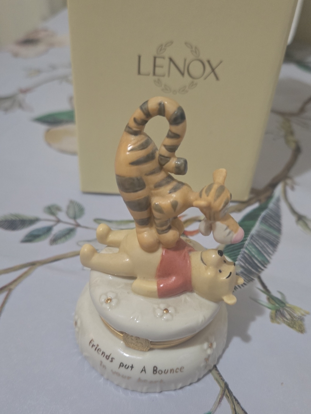 Lenox Winnie the Pooh & Tigger Porcelain Music Box - Cream, Yellow, Orange